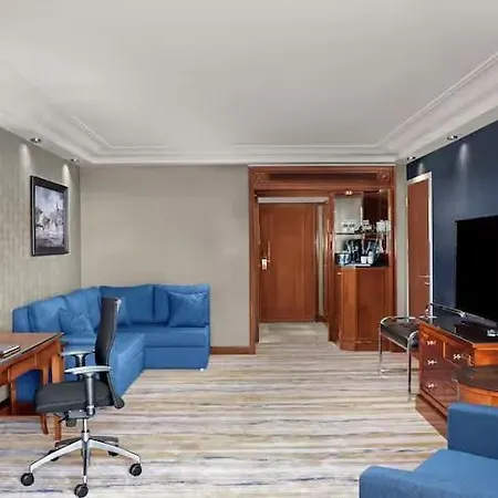 Hilton Bosphorus 5*
