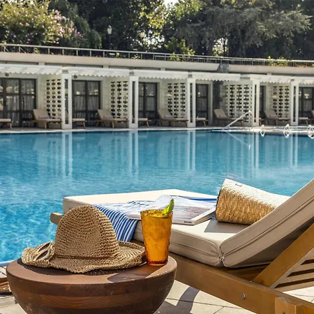 Hilton Bosphorus 5*