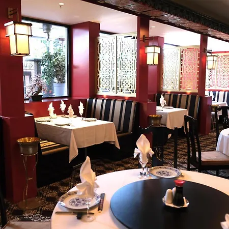 ホテル ヒルトン イスタンブル ボスポラス 5*