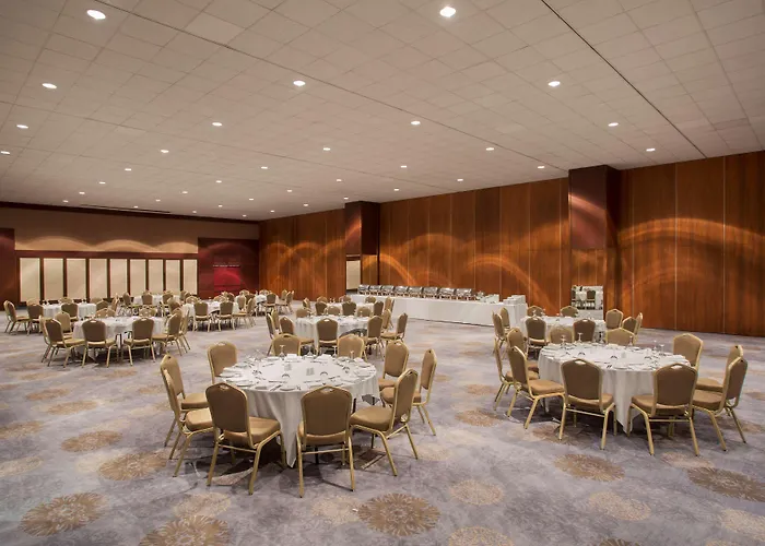 Hilton Bosphorus Отель 5*