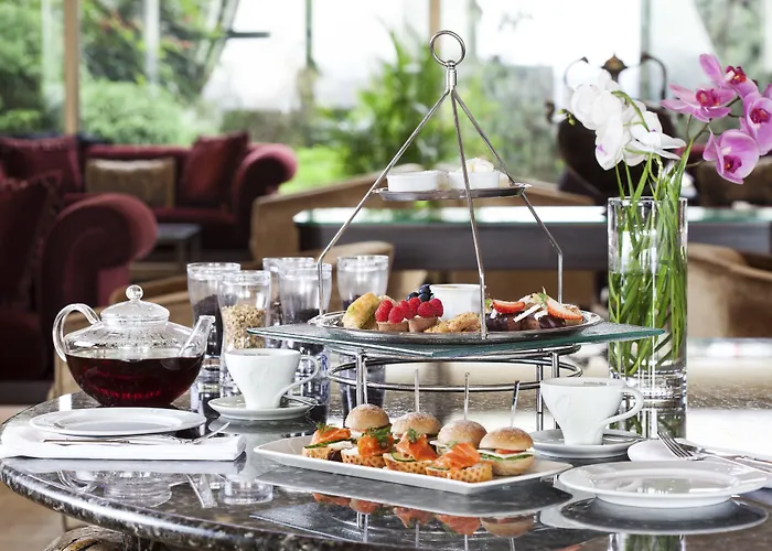 Отель Hilton Bosphorus 5*