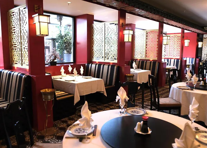 Отель Hilton Bosphorus 5*